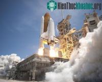 Ảnh Atlantis - Tàu con thoi xuyên hai thế kỷ