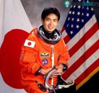 Ảnh Phi hành gia Nhật đầu tiên tham gia xây dựng ISS