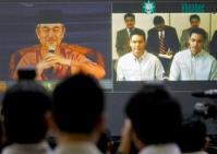 Ảnh Năm 2007, Malaysia đưa phi hành gia đầu tiên vào vũ trụ