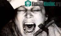 Ảnh Bí ẩn cô gái bị quỷ Satan ám