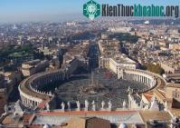 Ảnh Tòa thánh Vatican trấn an tín đồ về "ngày tận thế"
