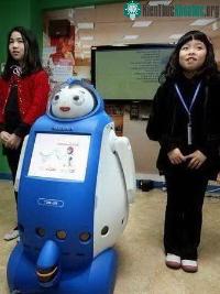 Ảnh Robot làm thầy giáo