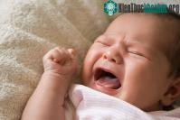 Ảnh Giải mã 8 hành động thú vị trẻ sơ sinh và trẻ nhỏ thường xuyên làm