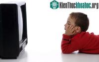 Ảnh Cho trẻ nhìn màn hình thiết bị giải trí trong bao lâu là vừa đủ?