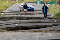Ảnh Động đất "xẻ nát" đường ở New Zealand