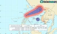 Ảnh Bão Utor tăng cấp, áp sát gần biển Đông