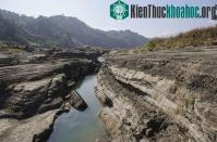 Ảnh Hẻm núi Đài Loan đột ngột xuất hiện, biến mất nhanh kỷ lục
