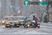 Ảnh Nhật: Bão tuyết làm hàng trăm chuyến bay bị hủy bỏ