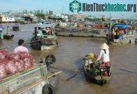 Ảnh Bàn giao nhà vệ sinh nổi đầu tiên ở khu vực ĐBSCL