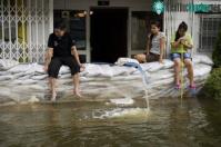 Ảnh Bangkok trong lũ