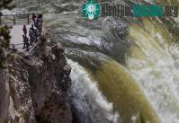 Ảnh Mỹ: dầu rò rỉ dài 40km trên sông