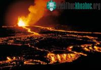Ảnh Sông lửa xuất hiện tại Hawaii