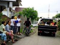 Ảnh Động đất 7,8 độ Richter ở ngoài khơi Indonesia