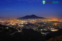 Ảnh Khối mắcma Vesuvius đang trồi lên