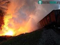 Ảnh Ukraine: Phôtpho vàng lại cháy