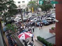 Ảnh Hà Nội rung chuyển vì chấn động cấp 4