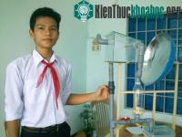 Ảnh Học sinh lớp 8 chế tạo thiết bị biến nước biển thành nước ngọt