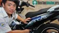 Ảnh Phuộc nhún chống giật mình