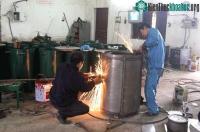 Ảnh Chế tạo bếp hóa khí đốt rơm rạ không khói muội
