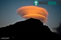 Ảnh Kinh ngạc với những đám mây có hình dáng giống UFO