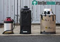 Ảnh Sinh viên người Việt phát minh chiếc máy dập lửa bằng âm thanh