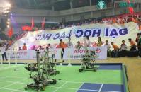 Ảnh Robocon đại học Lạc Hồng xuất quân tham gia cuộc thi quốc tế