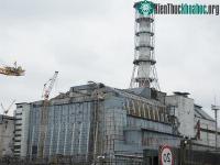 Ảnh Lò phản ứng Chernobyl sẽ được bịt kín bằng thép