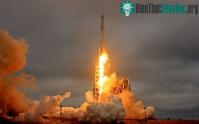 Ảnh ​SpaceX vừa phóng thành công tên lửa Falcon 9 vào không gian