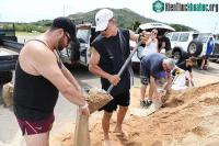 Ảnh Siêu bão nhiệt đới Debbie đổ bộ vào Australia, sóng biển cao tới hơn 2m