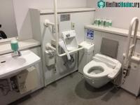 Ảnh Tại sao giám đốc ở Nhật Bản cũng phải đi cọ toilet?