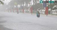 Ảnh Trung Bộ giảm nắng nóng, Bắc Bộ tiếp tục có mưa dông, có nơi mưa rất to
