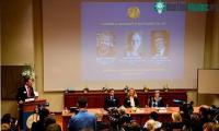 Ảnh Ba nhà nghiên cứu đã đoạt giải Nobel Y học 2017 chia sẻ về vinh dự