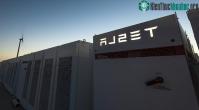 Ảnh Nhà máy pin của Elon Musk có thể khắc phục sự cố mất điện của một bang nước Úc trong 140mili giây