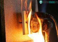 Ảnh Cách đơn giản nhất để phòng tránh hỏa hoạn vì chập điện không phải ai cũng biết