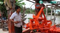 Ảnh Nông dân tự sáng chế chiếc máy đắp bờ đẩy nhanh khâu làm đất
