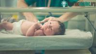 Ảnh  Điều gì sẽ xảy ra khi sinh em bé trên vũ trụ?