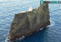 Ảnh Ngọn hải đăng bị cô lập ở Iceland chính là địa điểm hoàn hảo để tránh đại dịch zombie
