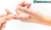 Ảnh Nguyên nhân khiến chúng ta bị đau khớp ngón tay