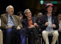 Ảnh Ig Nobel 2019 trao giải cho phát minh kỳ lạ dạy bác sĩ phẫu thuật như dạy thú