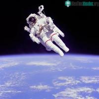 Ảnh NASA tuyển phi hành gia: Yêu cầu đủ thứ bằng cấp, tỷ lệ chọi 1/1600 nhưng lương khủng 1,6 tỷ VNĐ