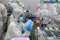 Ảnh Trung Quốc đã sáng chế khẩu trang graphene sử dụng trong 48 giờ