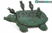 Ảnh Đi câu cá dưới sông, người nông dân đã vô tình vợt được "quốc bảo" rùa "kỳ bí" với 4 mũi tên cắm lưng