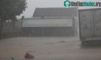 Ảnh Chùm ảnh: Mưa lũ lịch sử ở Quảng Bình, quốc lộ 1A ngập sâu hơn 1m, xe cộ chôn chân hàng giờ