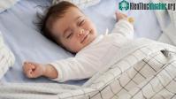 Ảnh Không nên đánh thức trẻ dưới 2 tuổi dậy khi bé đang say giấc