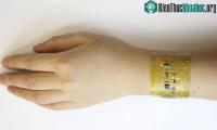 Ảnh Da điện tử rất mỏng có thể tự vá lành và đo nhịp tim