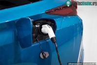 Ảnh Khí gas xanh dương là gì mà khiến Tesla phải lo sợ?