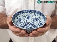 Ảnh Bát sứ mua từ chợ đồ cũ chỉ 35 USD thực chất là cổ vật trị giá 700.000 USD