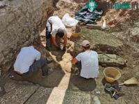 Ảnh Đào vườn tình cờ phát hiện 32 thi thể trong bình khổng lồ từ thế kỷ 2
