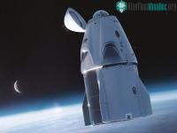 Ảnh Trải nghiệm độc đáo ở trên chuyến bay của SpaceX: Vừa tắm vừa ngắm vũ trụ