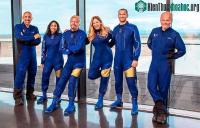 Ảnh Gặp sự cố trước giờ bay nhưng tỷ phú Richard Branson hoàn thành chuyến bay đầu tiên vào không gian